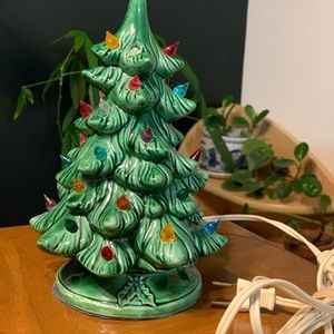 Vintage Handmade Ceramic lit Christmas Tree. Missing a couple bulbs. See Pic